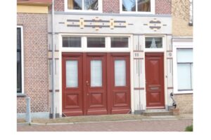 Verfraaide pui Rietveld 9-11 genomineerd voor Le Comteprijs 2025